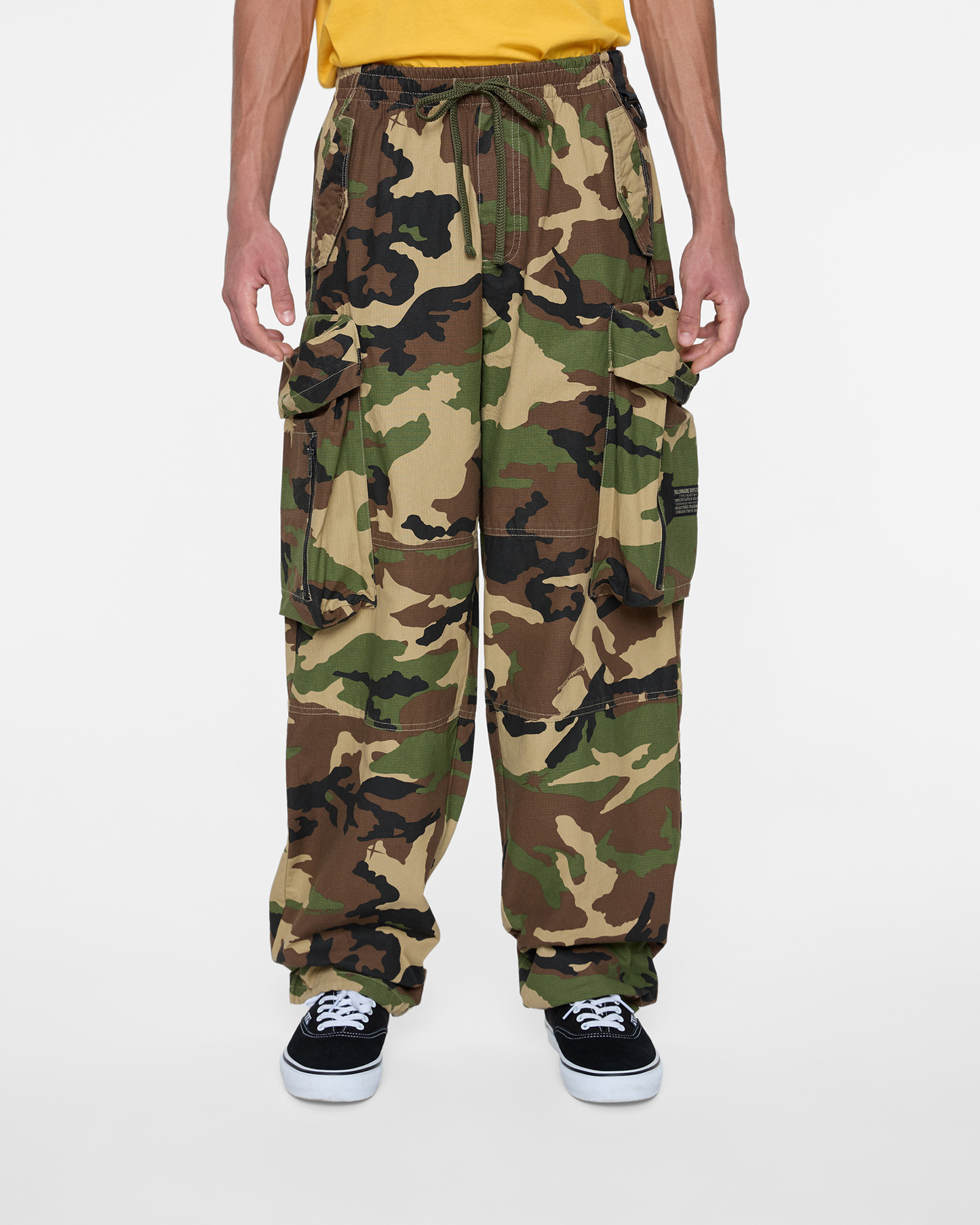 Star Camo Cargo Pants (Loose Fit)
