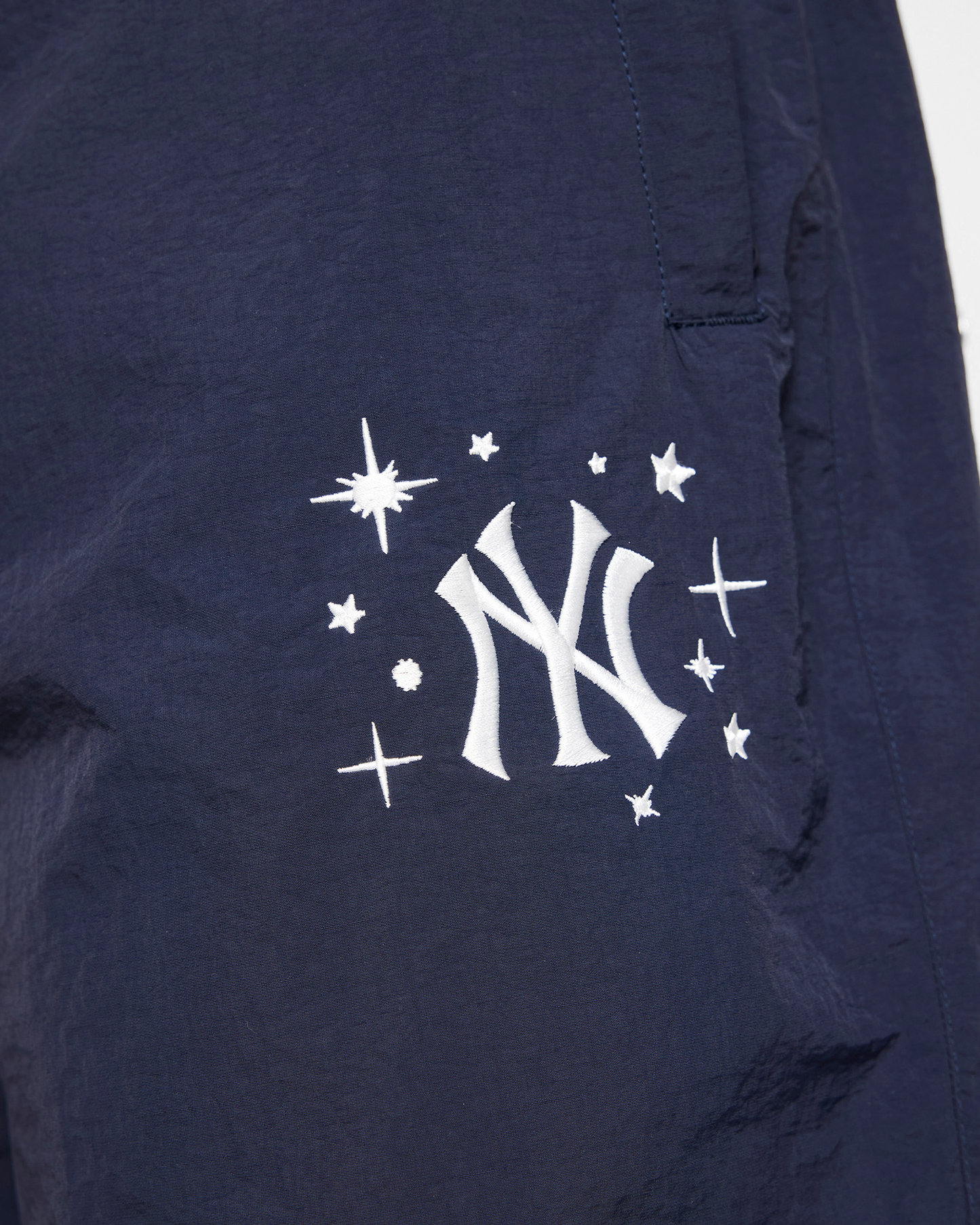 NY Yankees Nylon Windbreaker Pants