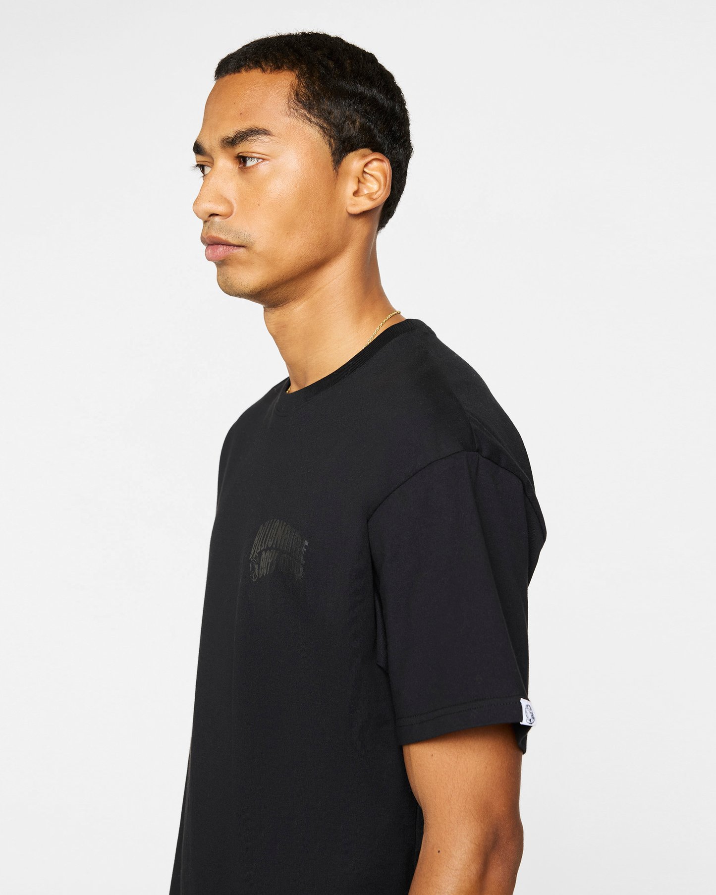 Small Curve Tee