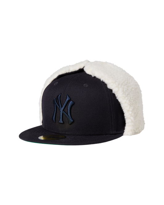 New Era NY Yankees Trapper Fitted