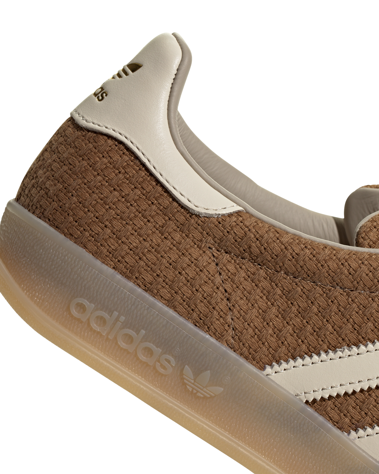 Gazelle Indoor