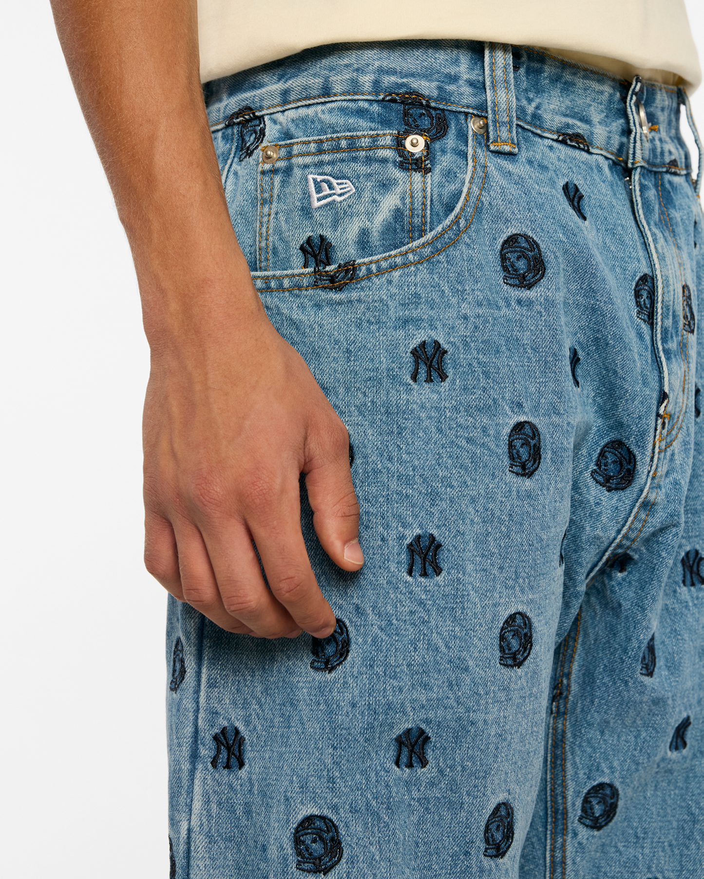NY Yankees Embroidered Denim Pants